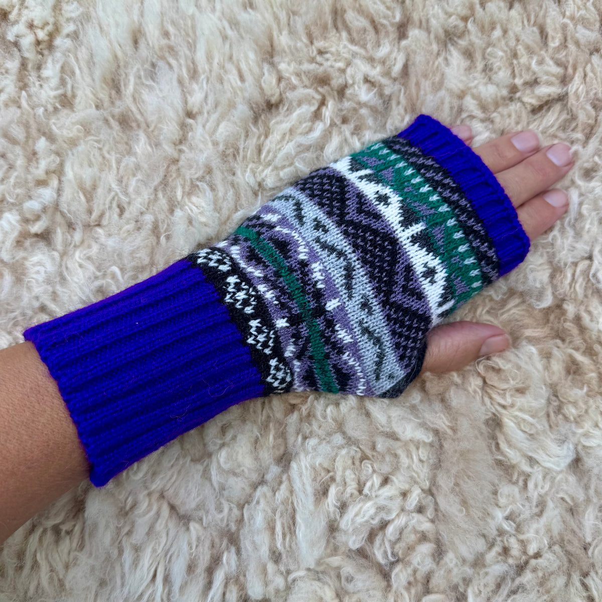 Alpaca Blend Fair Isle Fingerless Gloves- Purple