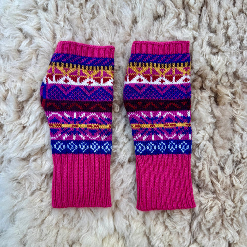 Alpaca Blend Fair Isle Fingerless Gloves- Pink