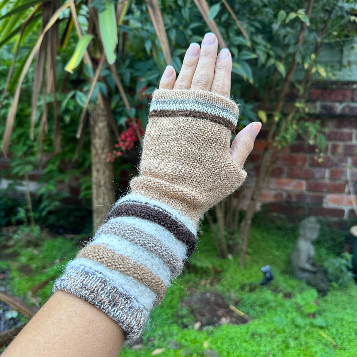 Camel Baby Alpaca Fingerless Gloves | Natural Beige Wrist Warmers