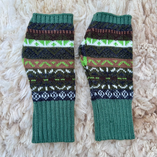 Alpaca Blend Fair Isle Fingerless Gloves-Olive Green