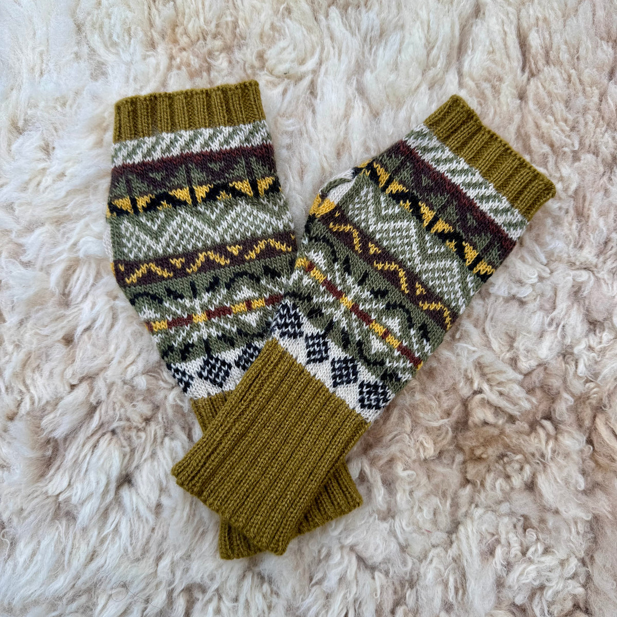Alpaca Blend Fair Isle Fingerless Gloves- Green