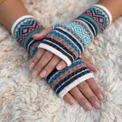 Alpaca Fingerless Gloves - Fair Isle Style (Copy)