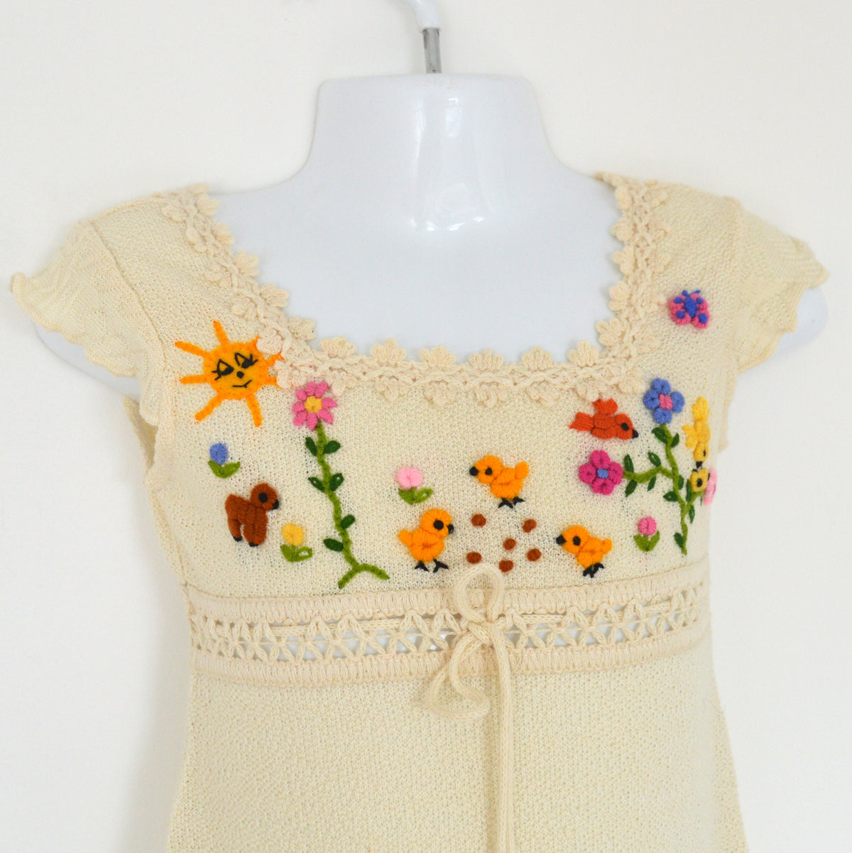 Cream Hand-Embroidered Cotton Summer Dress with Pockets, photo 3