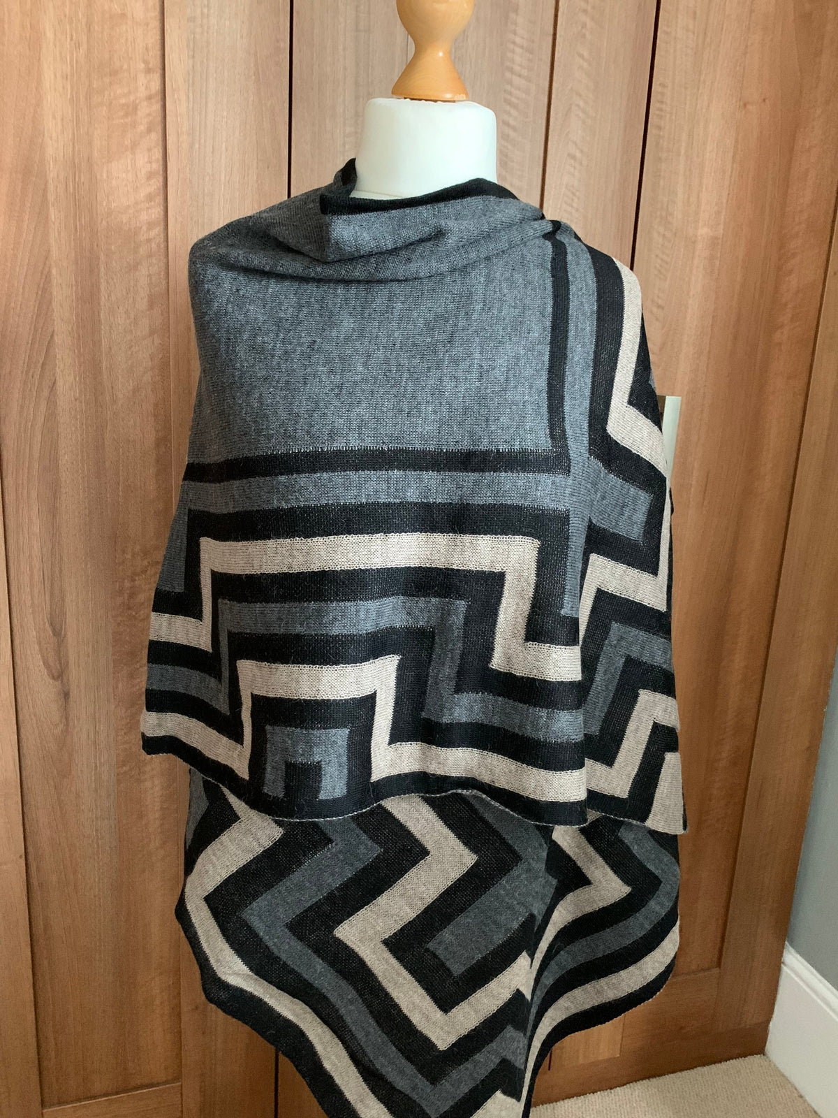 Grey & Beige Geometric Baby Alpaca Ruana Wrap, photo 3