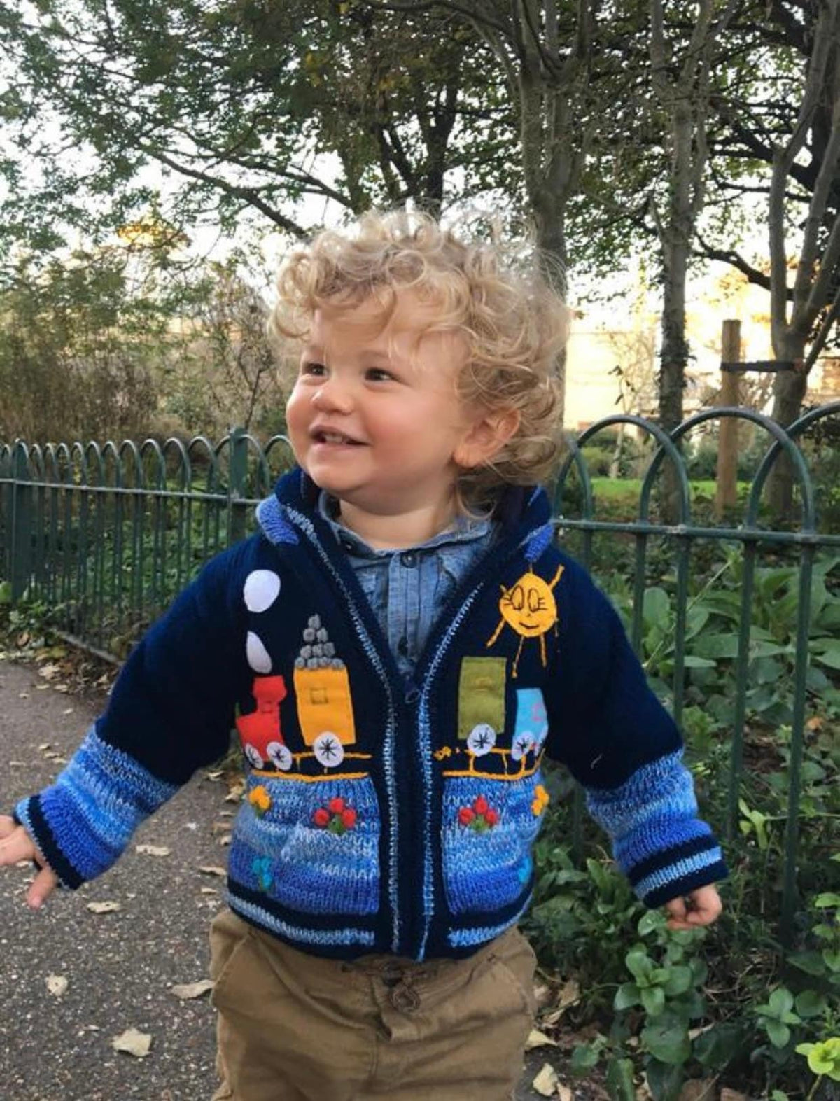 Navy & Sky Blue Train Appliqué Kids Cardigan, photo 2