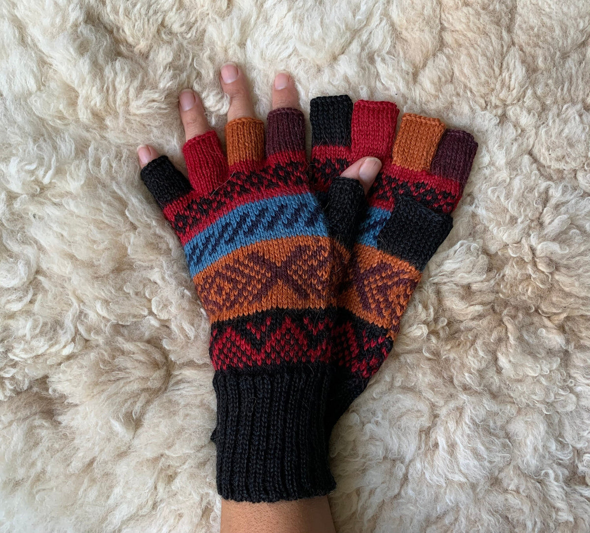 Multicolour Andean Fair Isle Alpaca Fingerless Gloves, photo 4