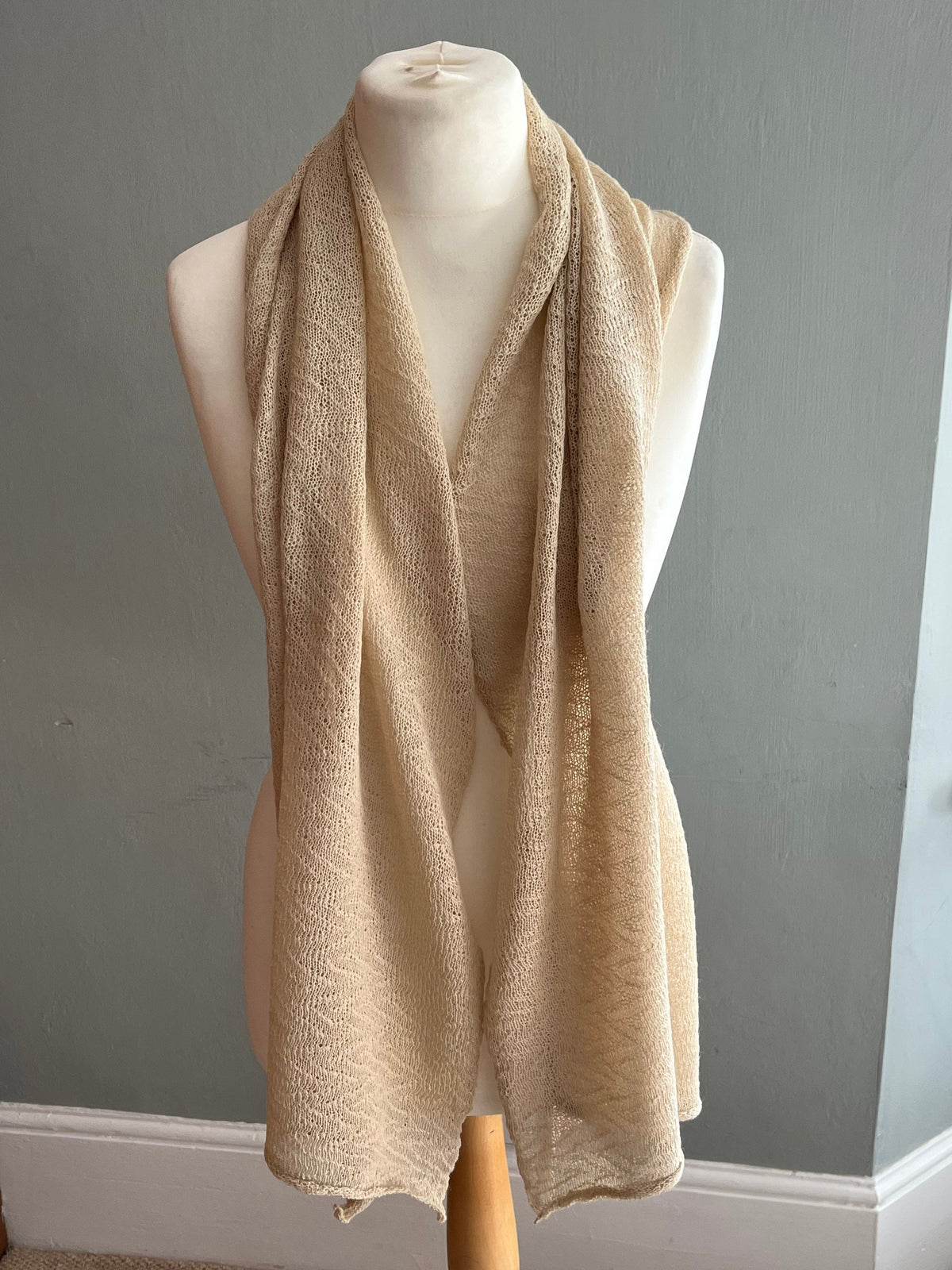 Beige Lightweight Baby Alpaca Summer Shawl, photo 5