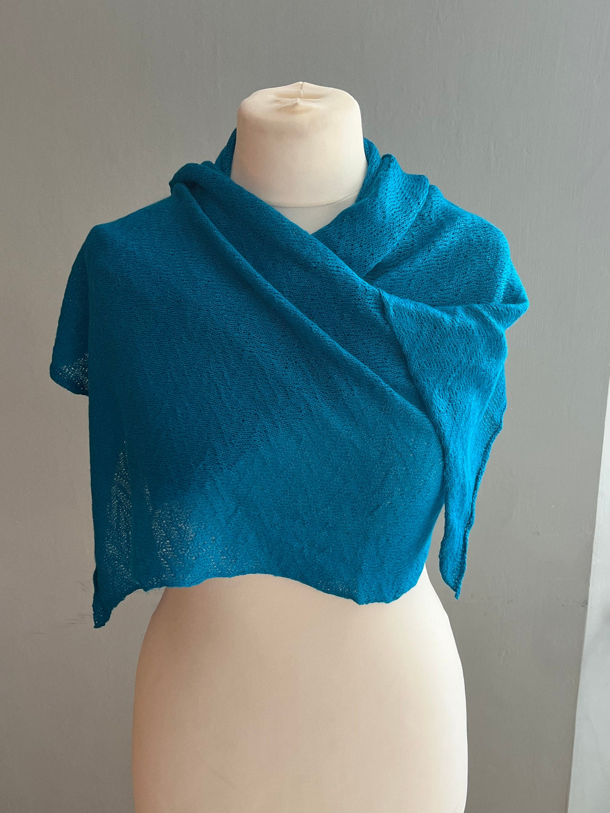 Teal Blue Lightweight Baby Alpaca Summer Shawl, photo 4