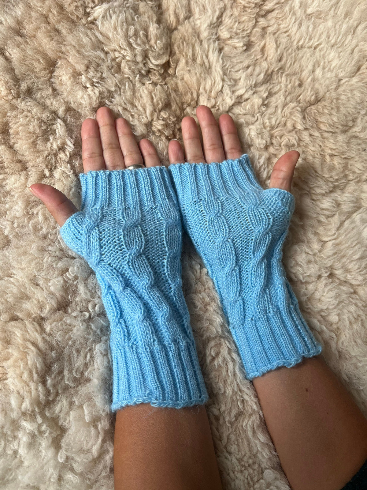 Baby Blue Cable Knit Alpaca Fingerless Gloves, photo 4