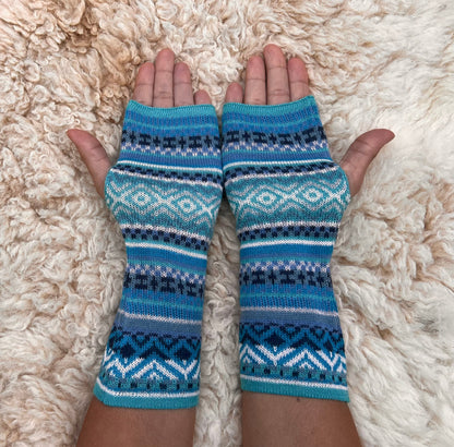 Aqua & Teal Fair Isle Baby Alpaca Fingerless Gloves, photo 3