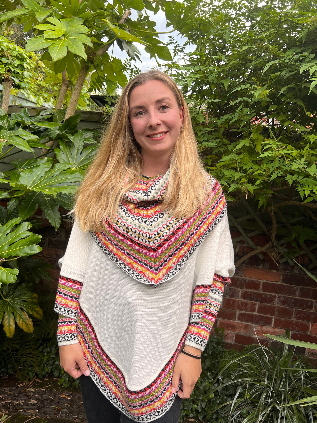 Cream & Coral Fair Isle Alpaca Poncho with Sleeves, photo 5
