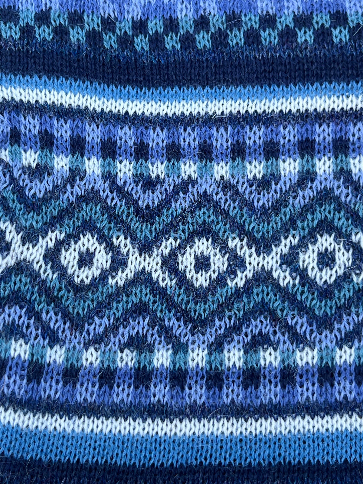 Periwinkle & Navy Fair Isle Baby Alpaca Fingerless Gloves, photo 6