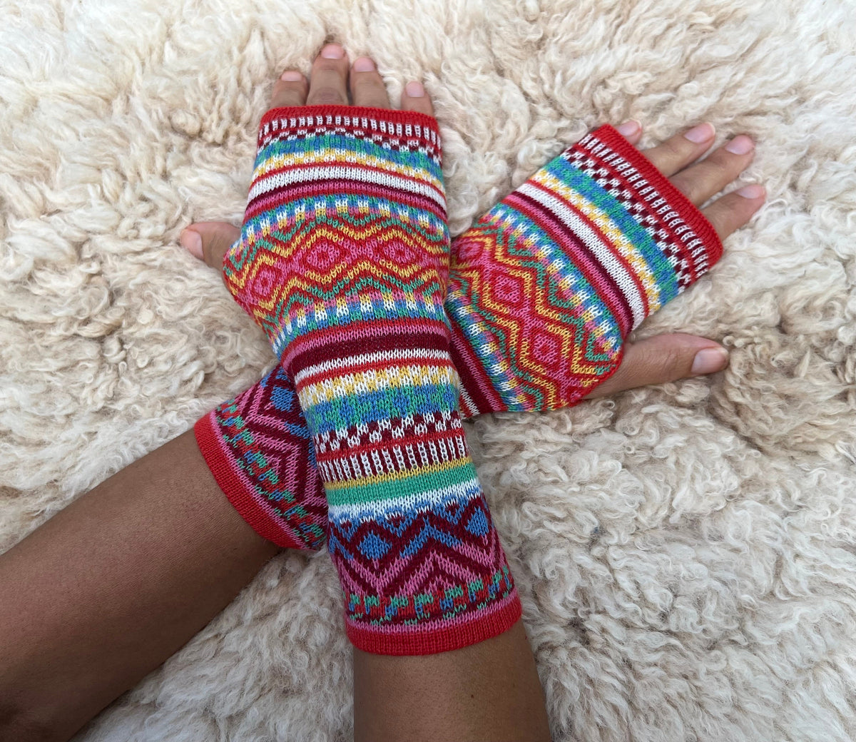 Red Rainbow Fair Isle Baby Alpaca Fingerless Gloves, photo 2