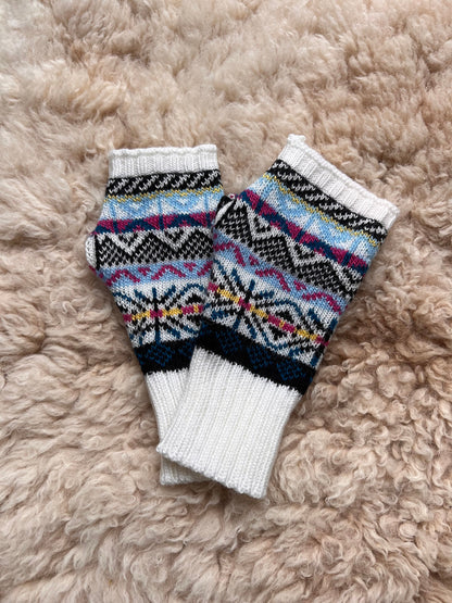 White Fair Isle Alpaca Fingerless Gloves, photo 5