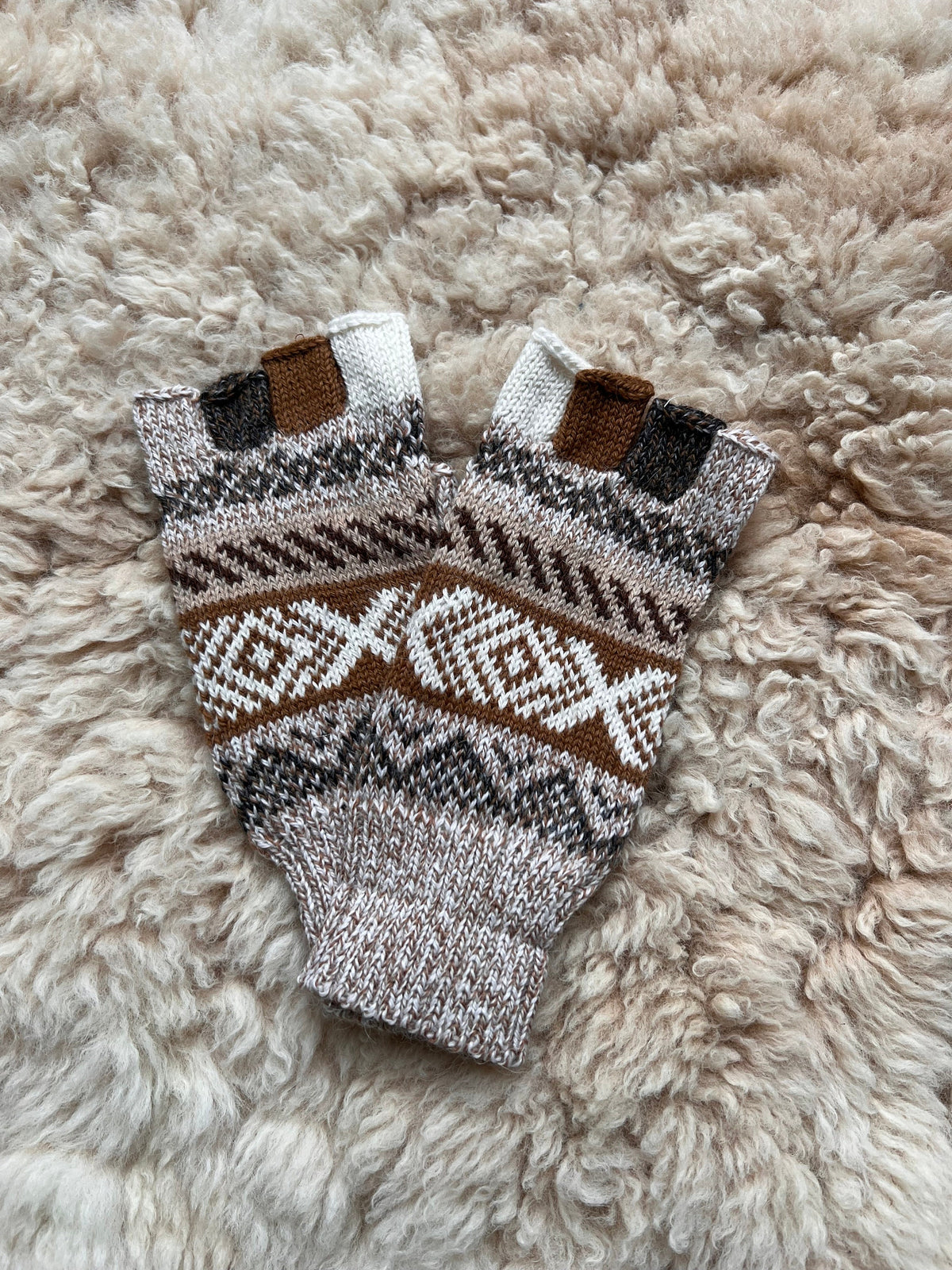 Blue & Oatmeal Andean Fair Isle Half-Finger Alpaca Gloves, photo 6