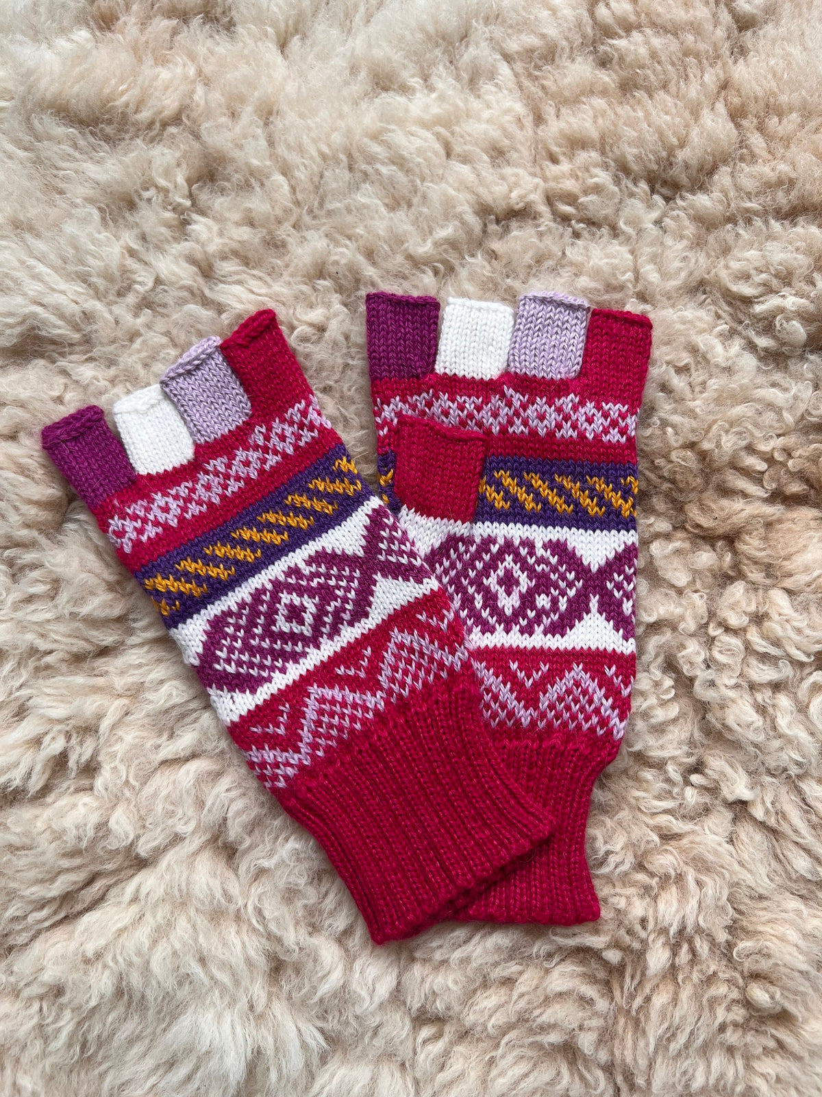 Magenta & Charcoal Andean Fair Isle Half-Finger Alpaca Gloves, photo 2