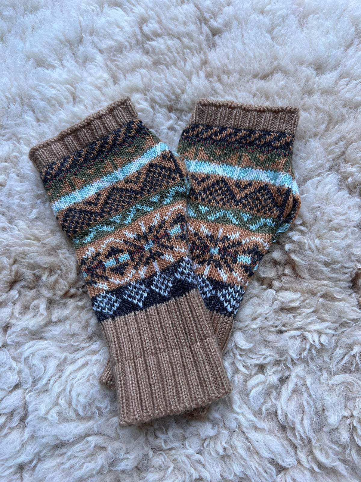 Camel Fair Isle Alpaca Fingerless Gloves, photo 2