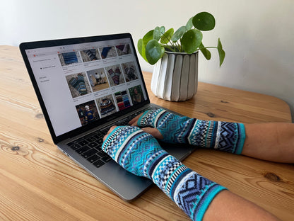 Turquoise & Navy Fair Isle Baby Alpaca Fingerless Gloves, photo 8