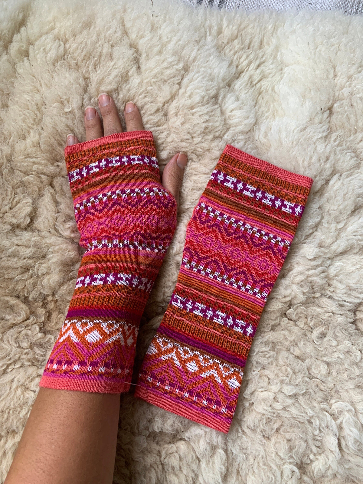 Pink & Orange Fair Isle Baby Alpaca Fingerless Gloves, photo 4
