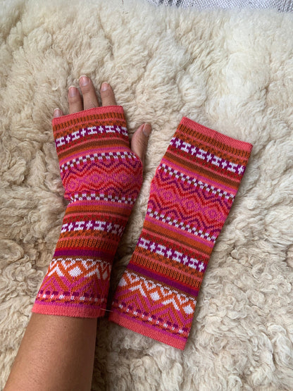 Pink & Orange Fair Isle Baby Alpaca Fingerless Gloves, photo 4