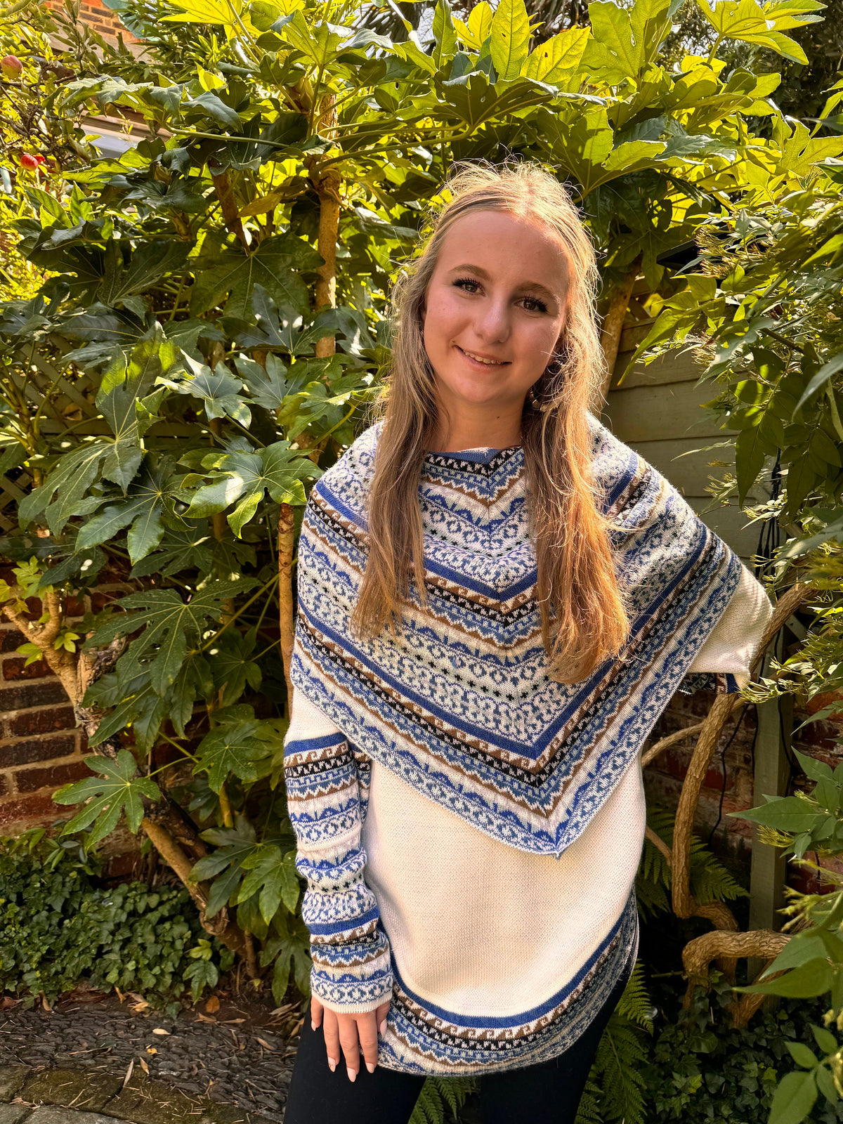 Cream & Blue Fair Isle Alpaca Poncho with Sleeves, photo 5