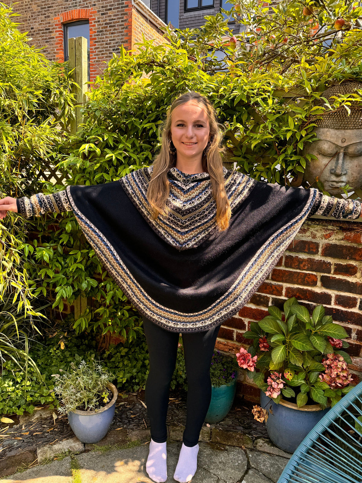 Black & Cream Fair Isle Alpaca Poncho with Sleeves, photo 4