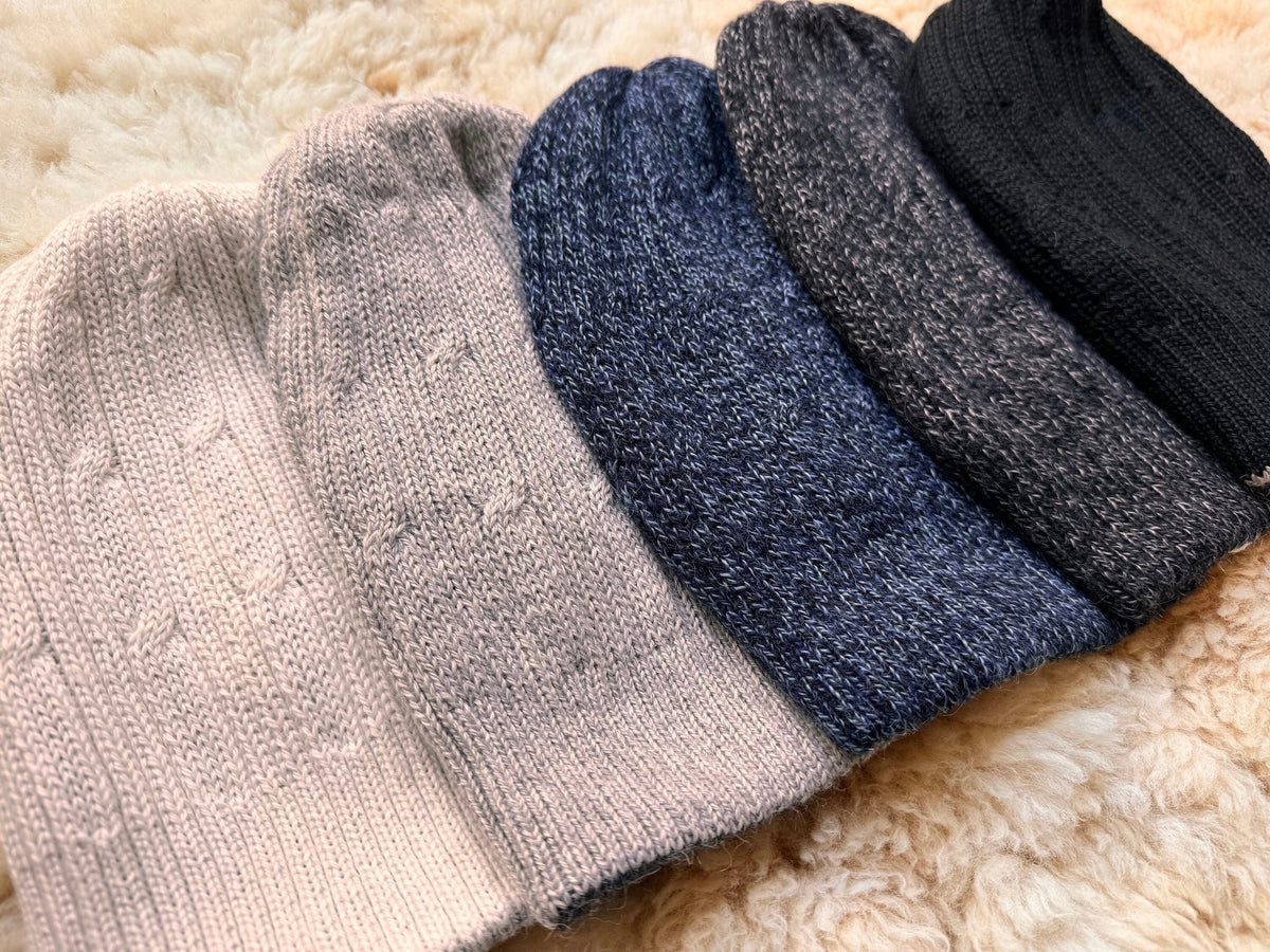 Beige & White Reversible Cable Knit Alpaca Beanie, photo 2