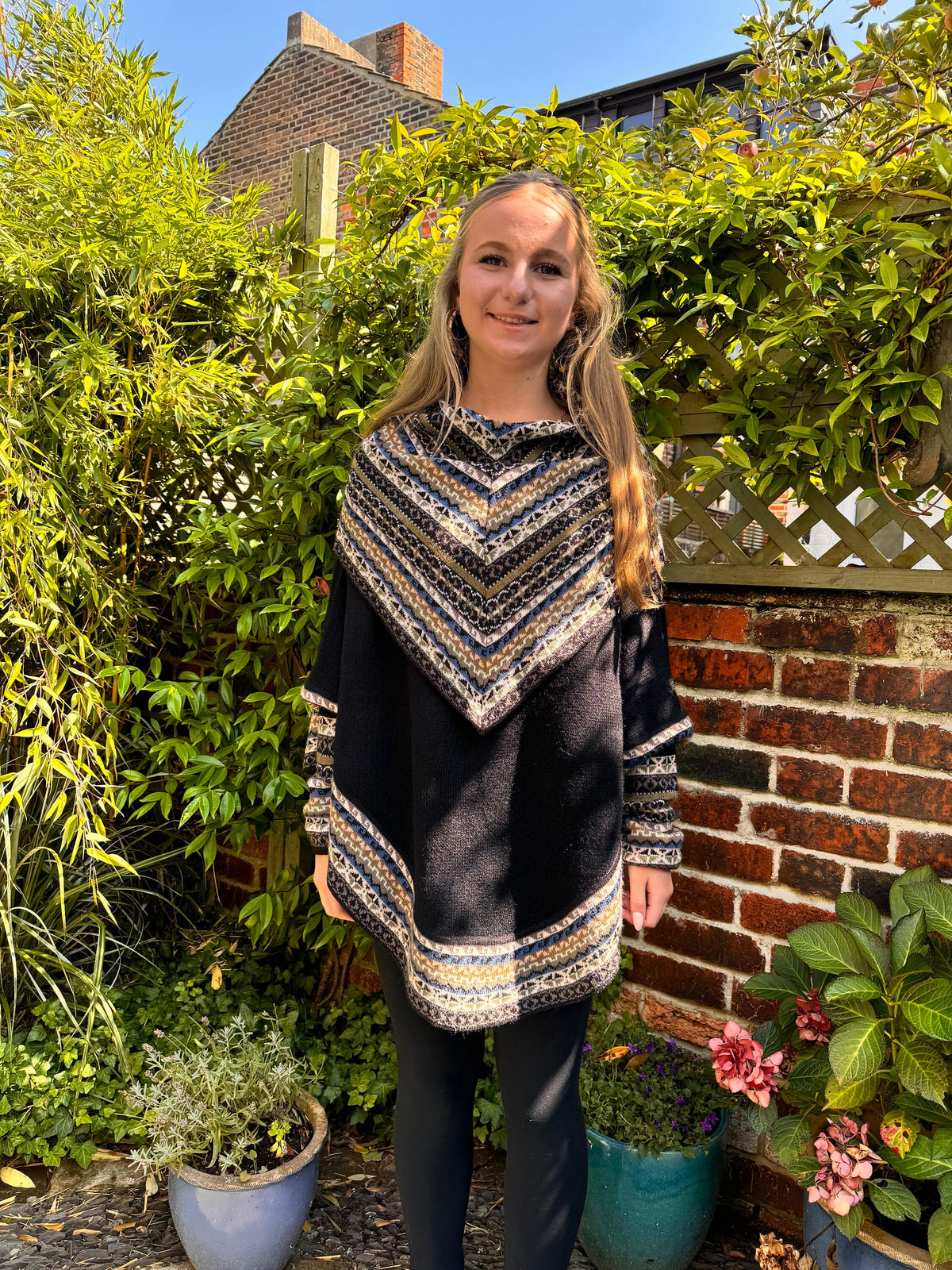 Black & Cream Fair Isle Alpaca Poncho with Sleeves, photo 3