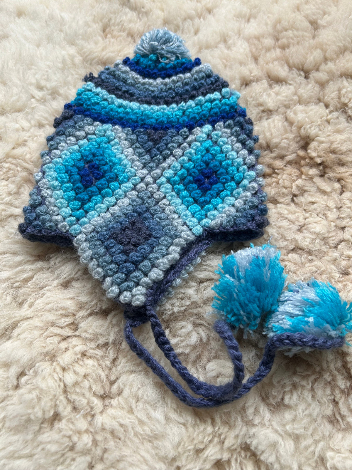 Popcorn Stitch Alpaca Chullo Hat - Blue & Plum