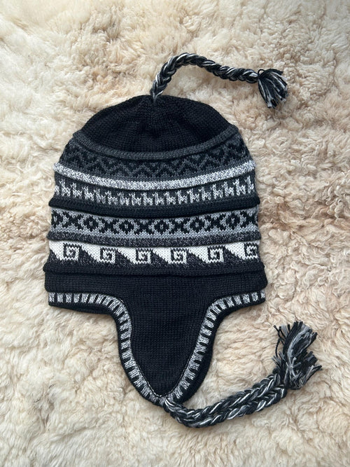 Reversible Alpaca Chullo Hat - Black & Burgundy Tones