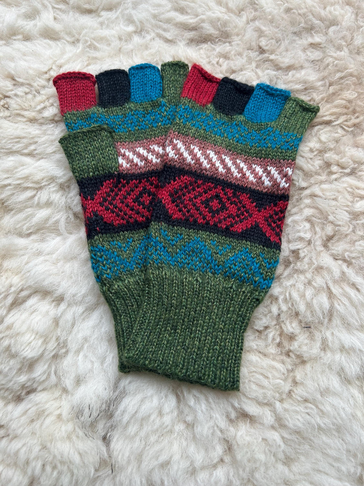 Multicolour Andean Fair Isle Alpaca Fingerless Gloves, photo 6