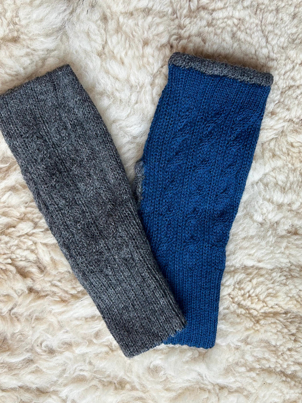 Reversible Baby Alpaca Fingerless Gloves, photo 6