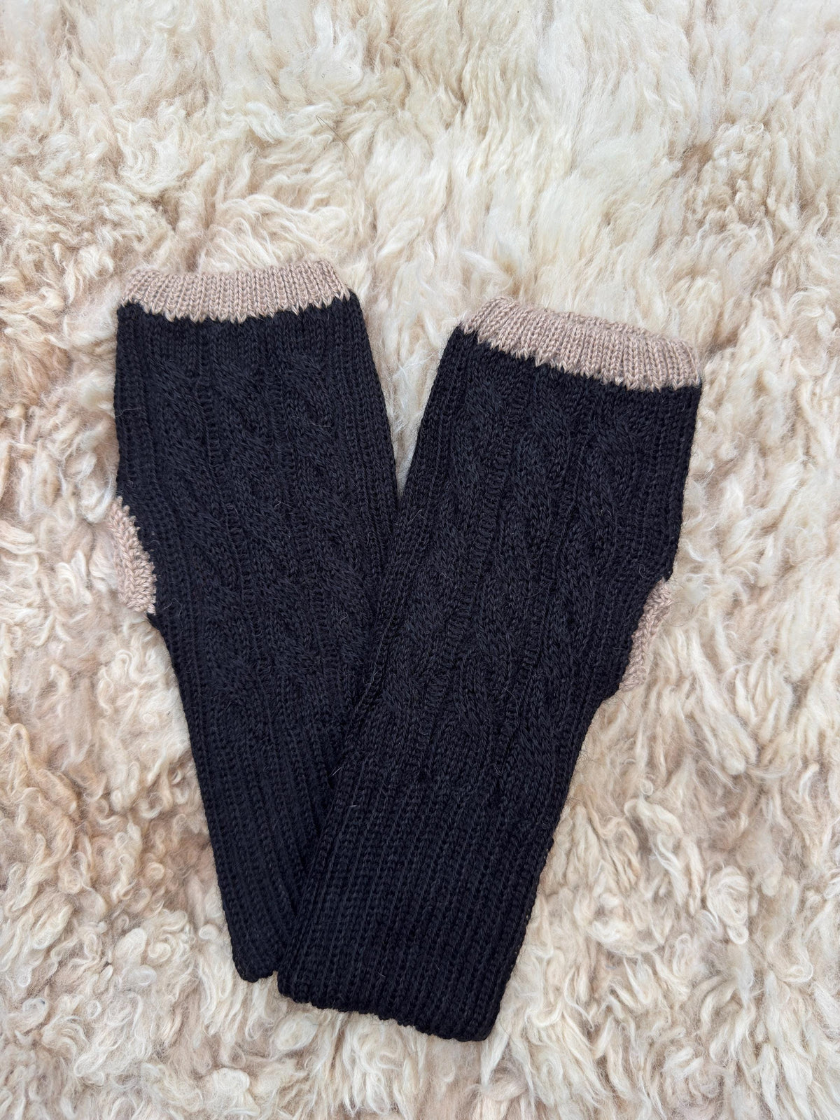 Black & Camel Reversible Cable Knit Baby Alpaca Fingerless Gloves