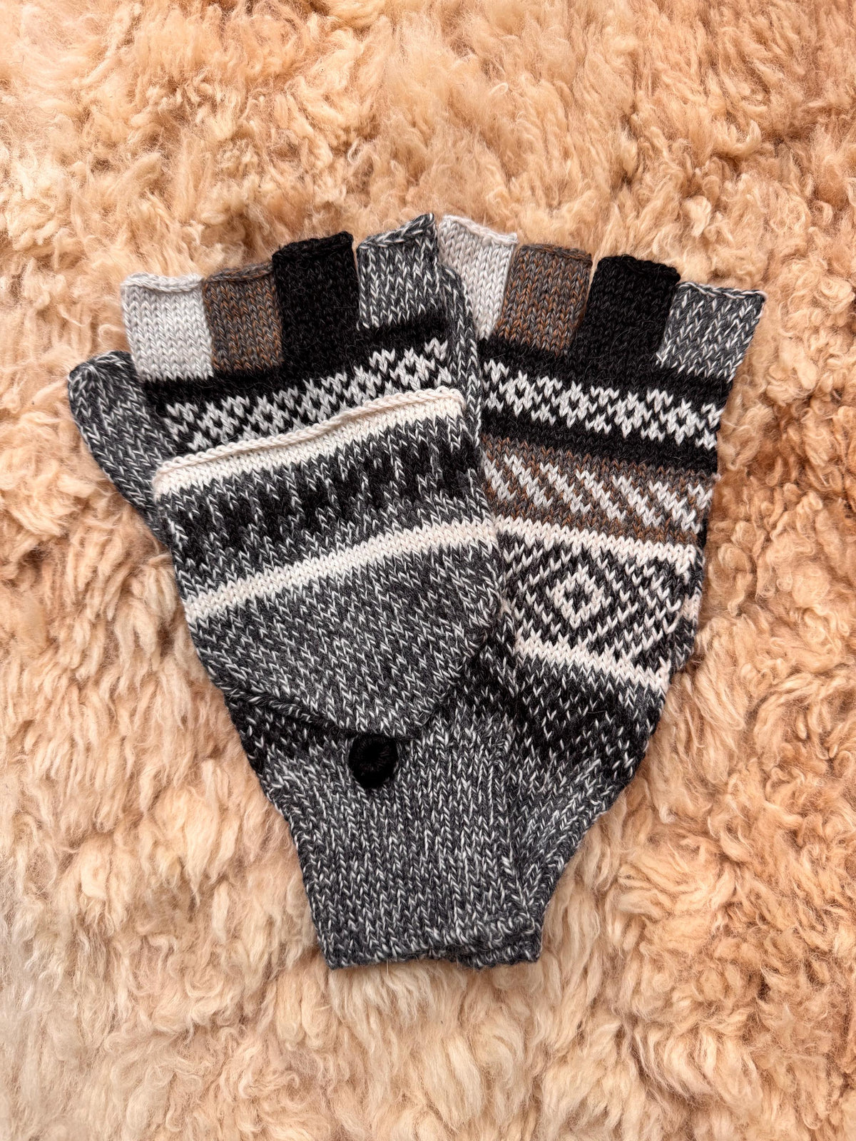 Sky Blue & Natural Marl Fair Isle Convertible Alpaca Mittens, photo 6
