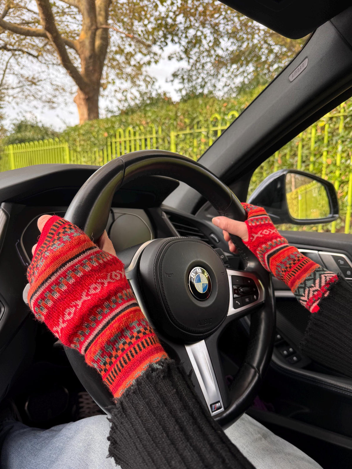 [hidden] Scarlet Red Fair Isle Baby Alpaca Fingerless Gloves, photo 6