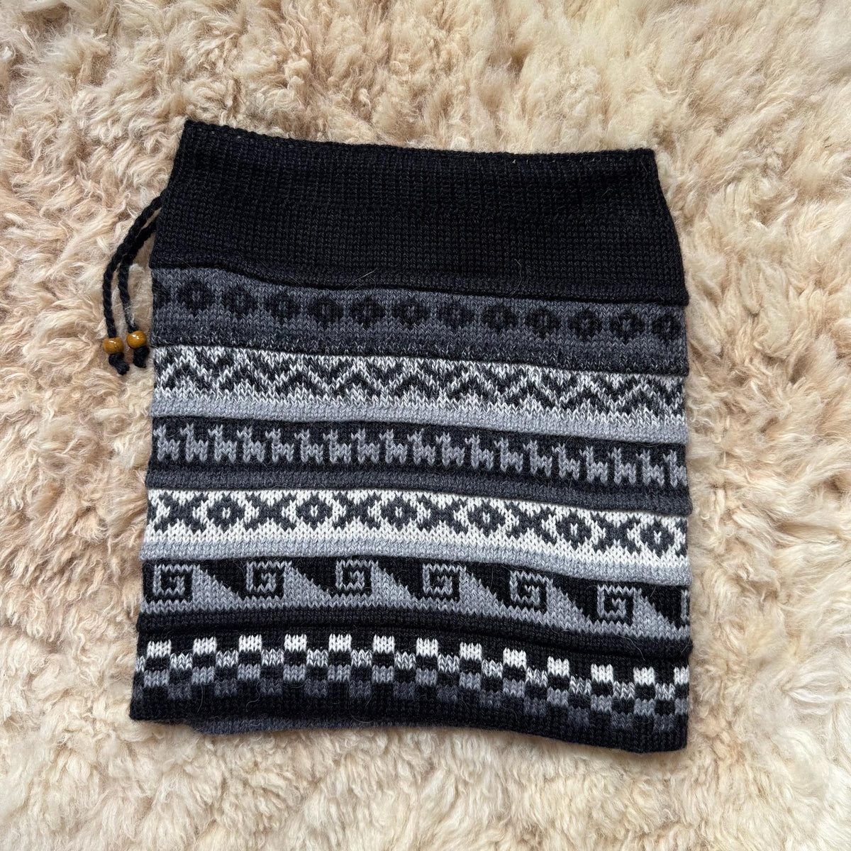 Grey Reversible Alpaca Ski Snood & Slouch Hat, photo 3
