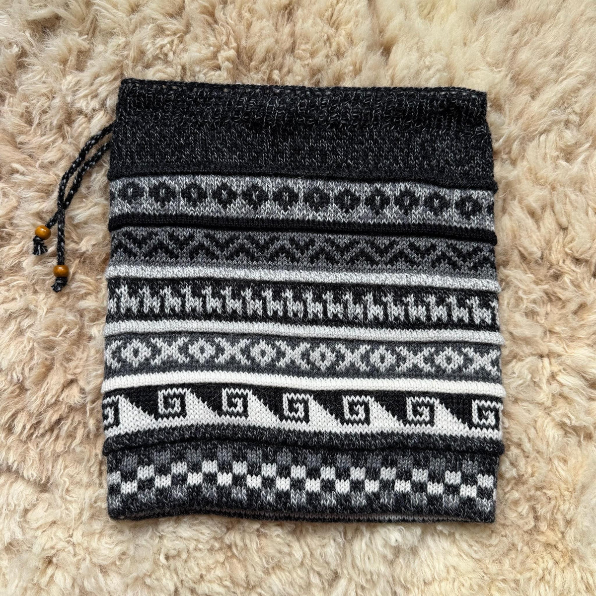 Grey Reversible Alpaca Ski Snood & Slouch Hat, photo 4
