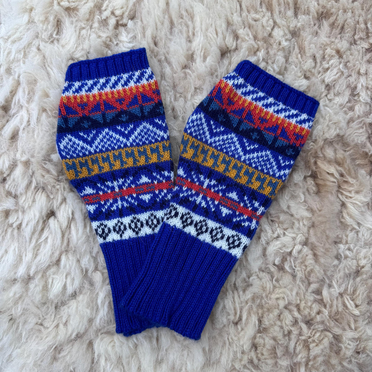 Alpaca Motif Fair Isle Fingerless Gloves, photo 8