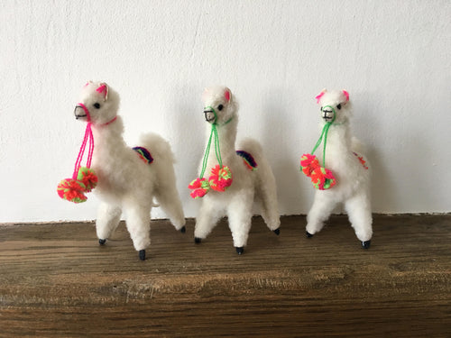 White Pom-Pom Andean Alpaca Ornament